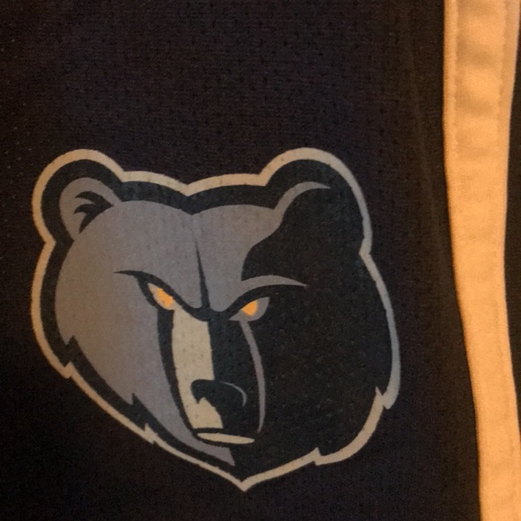 Memphis Grizzlies Game Worn NBA practice shorts Adidas 2xl +2 length 2000’s - Picture 2 of 4